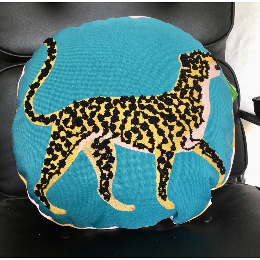 Southern Living #2pcs Teal and Gold Cheetah Accent Pillow